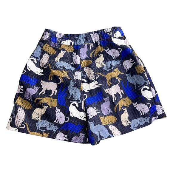 Women's H&M Cat High-Waisted Shorts Sz 2 Pleated Pockets 2" Inseam New - Picture 5 of 6